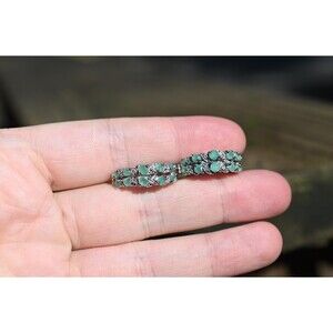 Emerald earrings in 925 sterling silver
